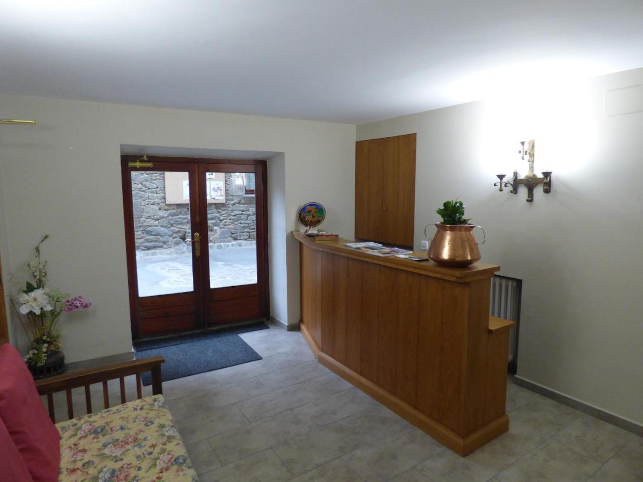 Fonda Marsal Pension Tavertet Buitenkant foto